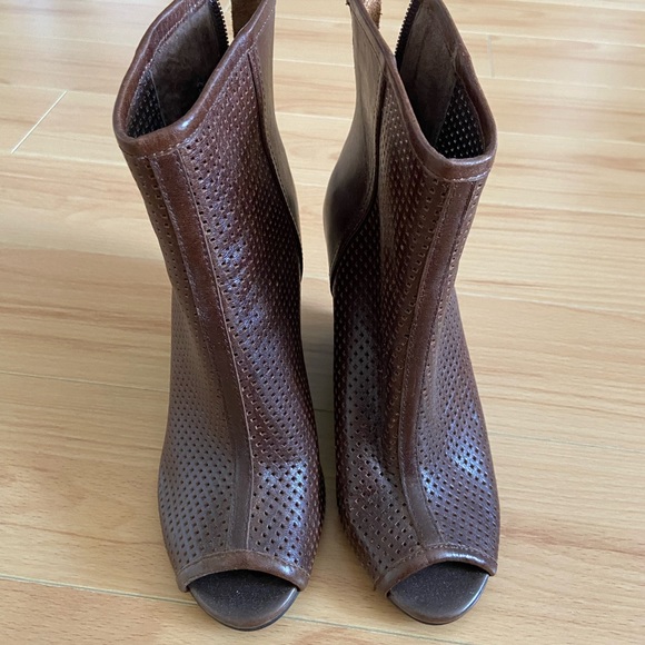 Rudsak wedge boots, open toe, size us 5 eur 35, color Brown - Picture 2 of 3